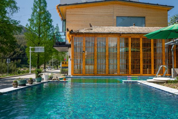 黃山隱居湯泉民宿