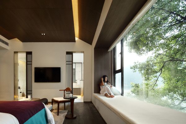 黃山喜寶·枕水江景酒店(新安江畔店)