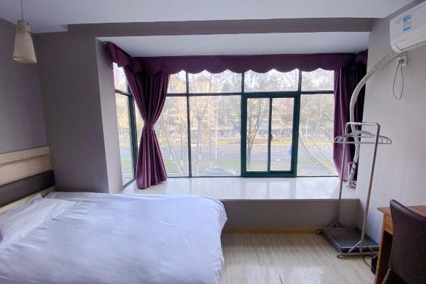 九江時(shí)光酒店(火車站店)