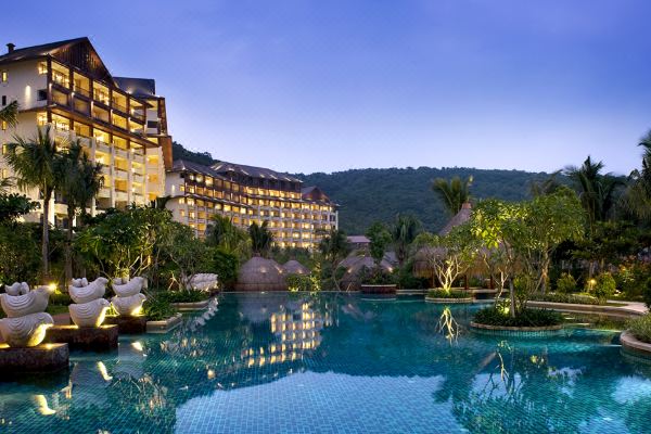 三亞亞龍灣石溪墅建國(guó)度假酒店